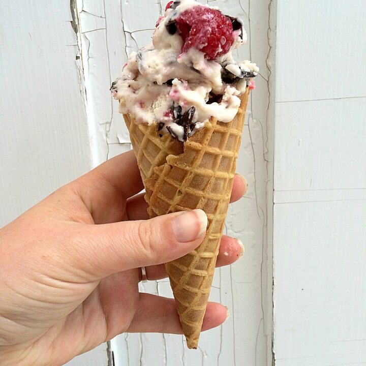 No-Churn Raspberry Chocolate Ice Cream