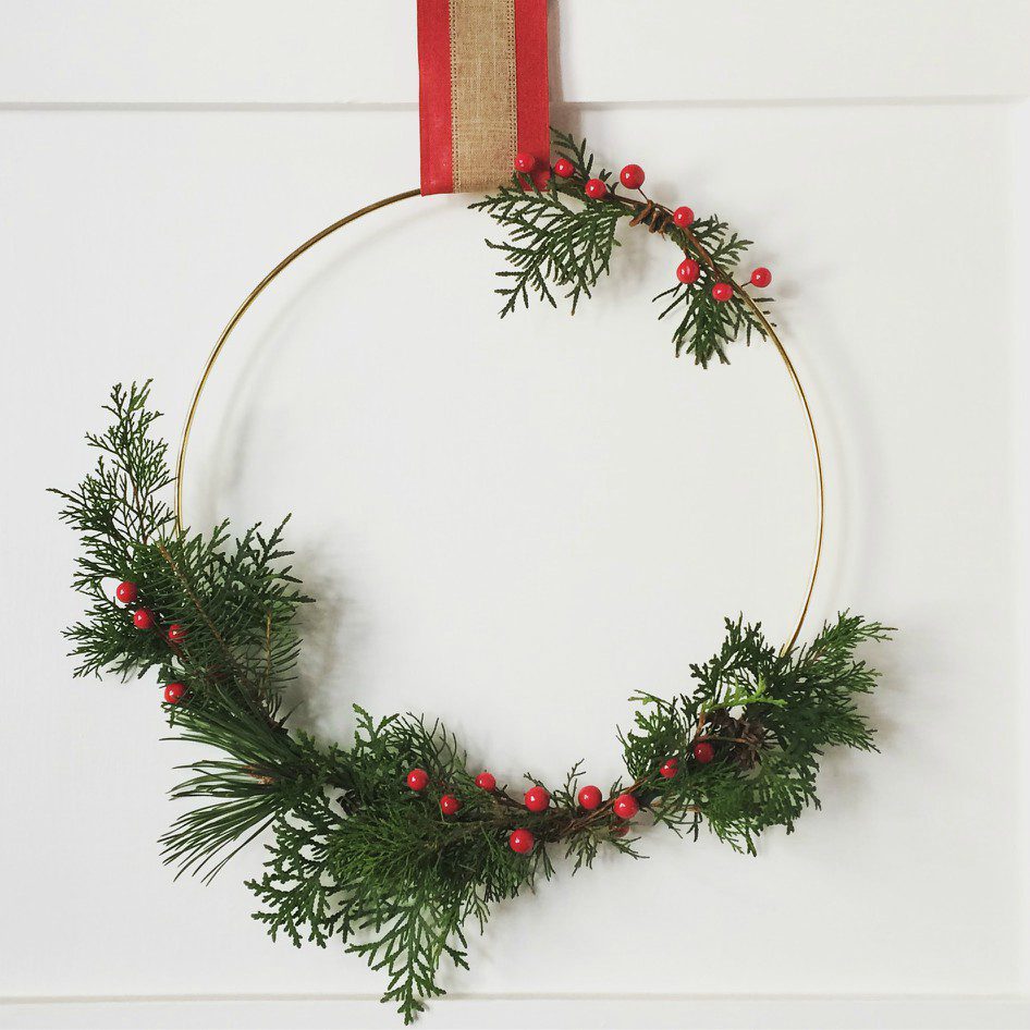 Easy-to-Make Rustic Minimal DIY Christmas Wreath | Shifting Roots